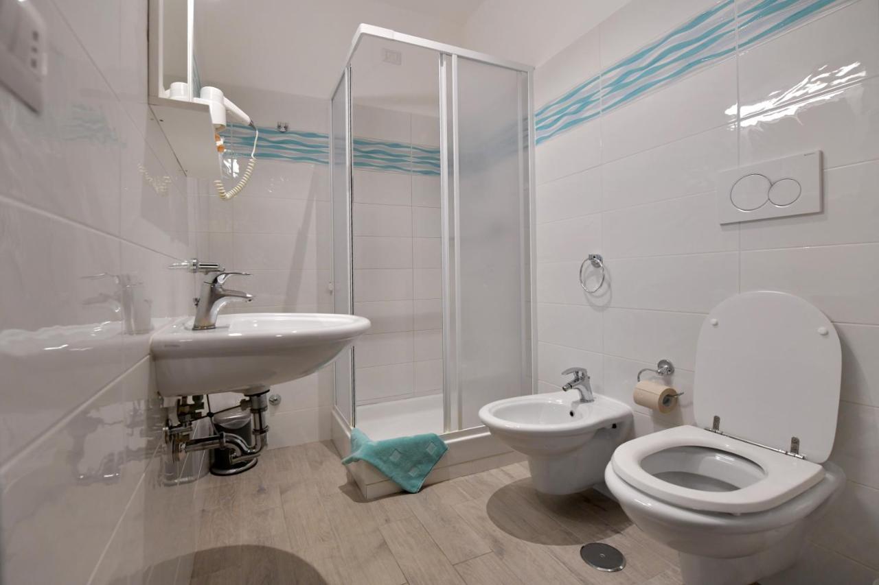 Serafico Guesthouse Rome Exterior photo