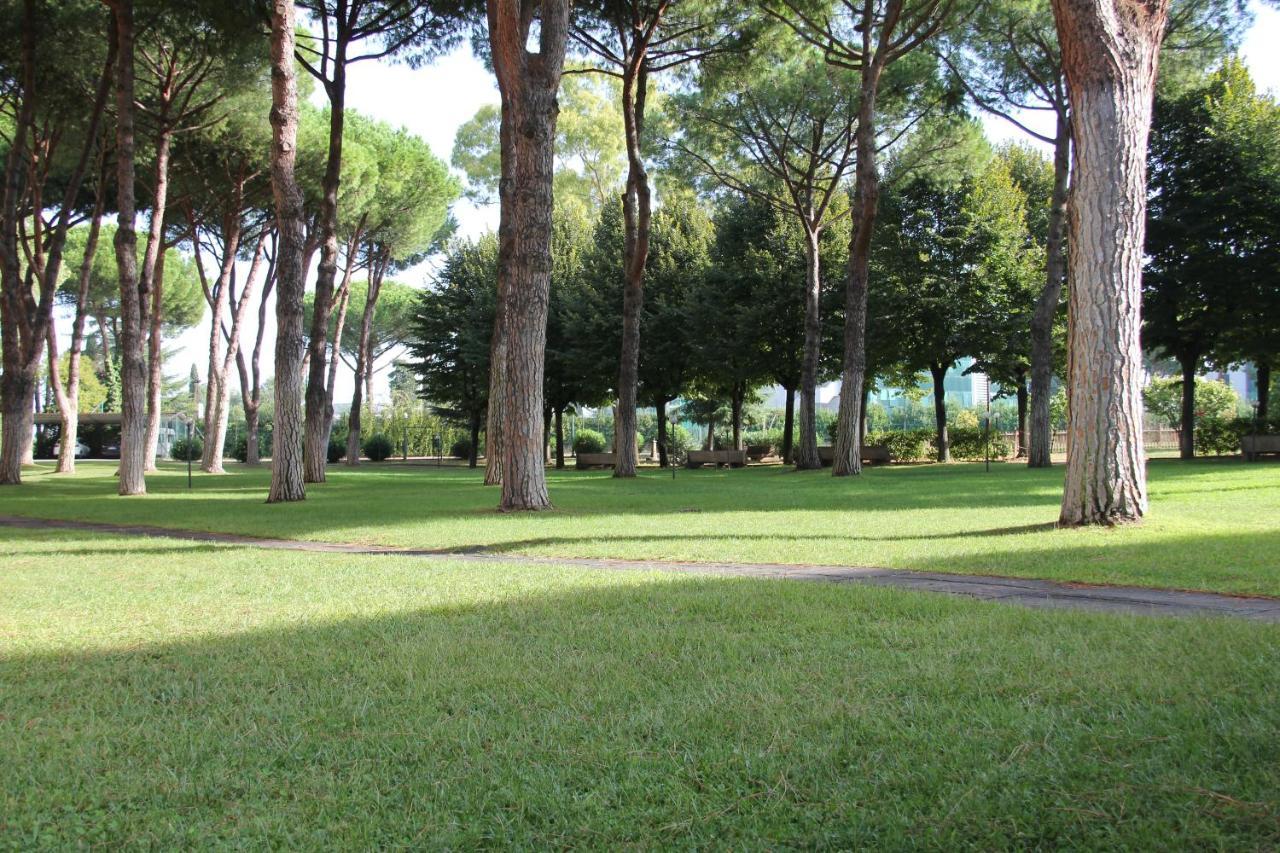 Serafico Guesthouse Rome Exterior photo